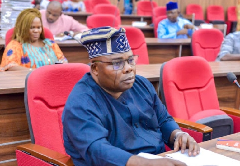 Ondo State House of Assembly Speaker Olamide Oladiji facing impeachment threat from lawmakers.