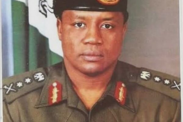 Katsina Governor Dikko Umaru Radda congratulates former Military President Ibrahim Babangida on his 85th birthday.