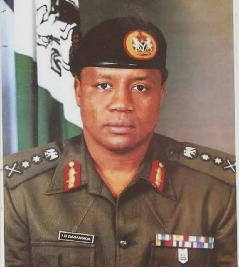Katsina Governor Dikko Umaru Radda congratulates former Military President Ibrahim Babangida on his 85th birthday.