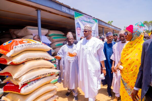 Katsina Governor Dikko Umaru Radda flags off the distribution of 90,000 bags of grains in Kaita.