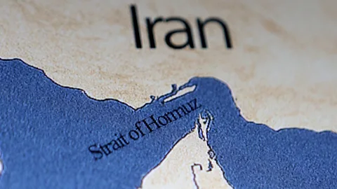 Strait of Hormuz amid Iran US tensions and shipping restrictions