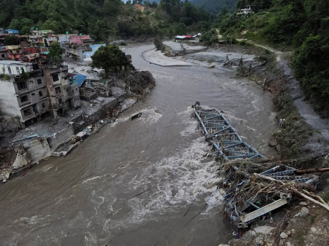 Flood devastation in Nepal as the death toll reaches 547 with more than 1,400 people missing.