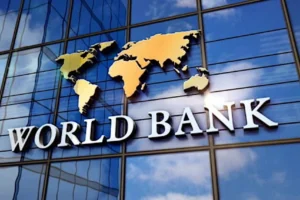 World Bank launches report urging developing countries to adopt artificial intelligence for economic growth and better public services.