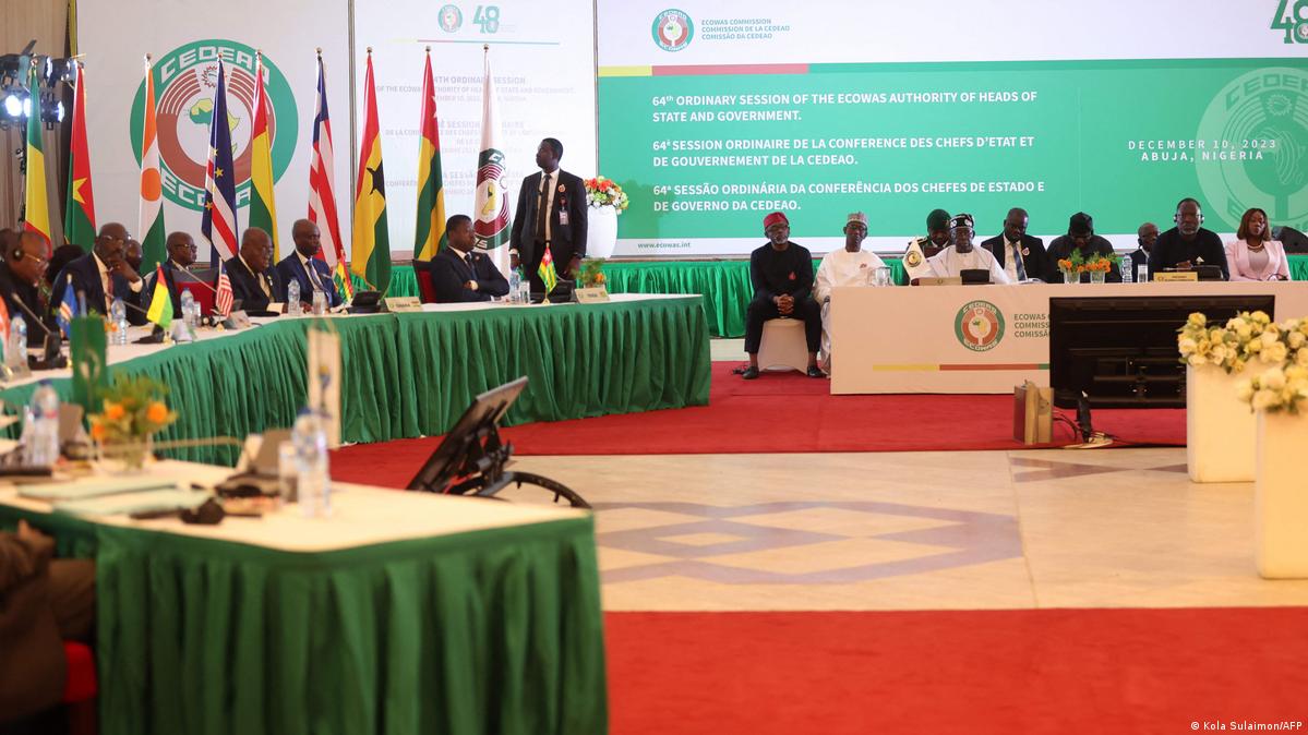 Sunday Dare speaks on ECOWAS crisis after Burkina Faso Mali and Niger exit