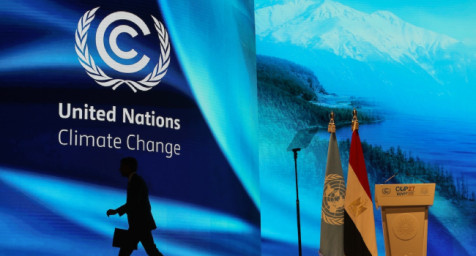 UN climate chief Simon Stiell warns on extreme heat risks to pregnant women and newborns at pre-COP summit in Fiji